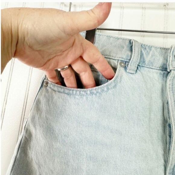 Free People We The Free Mini Skirt Size 29 STYLE GOING ROUGE light Denim - Picture 8 of 8